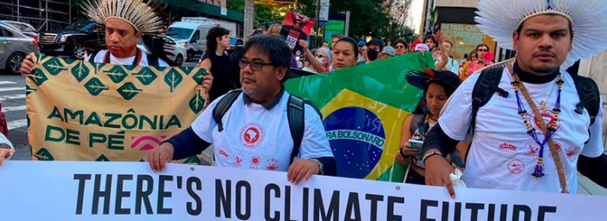 Manifestação em NY denuncia degradação ambiental e genocídio indígena no governo Bolsonaro