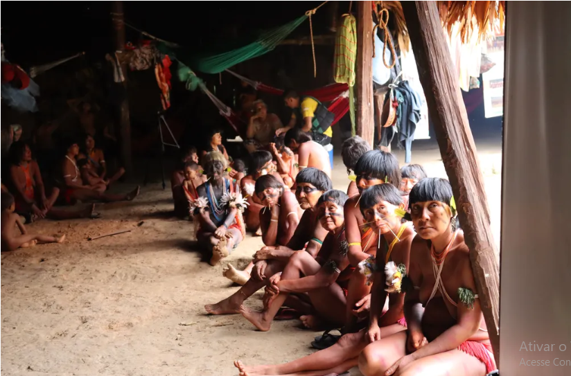 Mulheres Yanomami pedem que Lula acabe com garimpos na reserva indígena: ‘Não queremos ficar chorando porque as pessoas morrem’