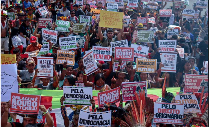 No mesmo dia em que o STF concluiu o julgamento do Prazo, o Senado aprovou o Projeto de Lei 2.903, considerado uma ameaça genocida aos povos indígenas no Brasil